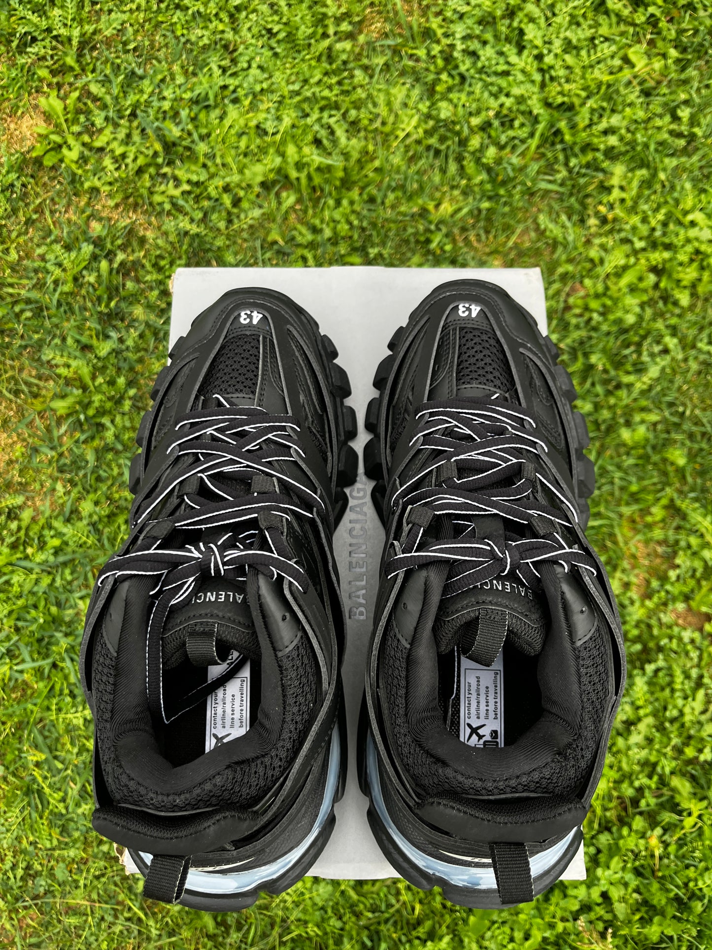 adidasi cu lumini LED negrii