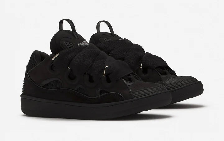 Curb sneakers